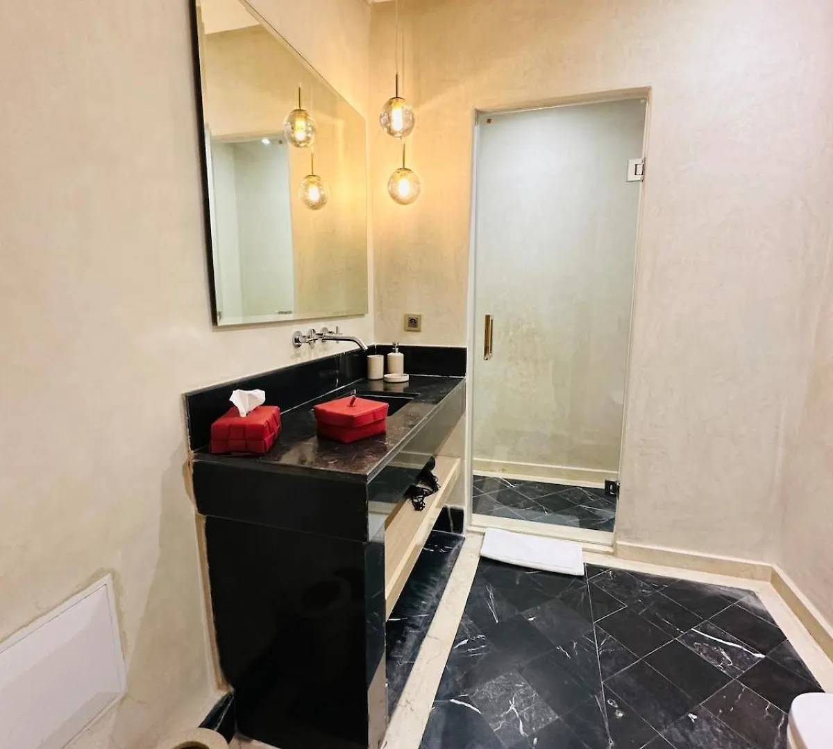 Incroyable 3 Room Pool 5 Min De M Avenue Marrakesh 0*,  Morocco